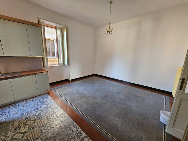 Appartamento in affitto a Laveno-Mombello