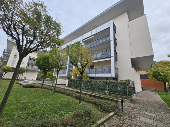 Appartamento in vendita a Laveno-Mombello