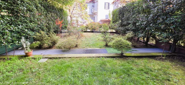 Appartamento in vendita a Laveno-Mombello