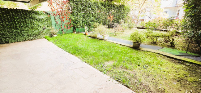 Appartamento in vendita a Laveno-Mombello