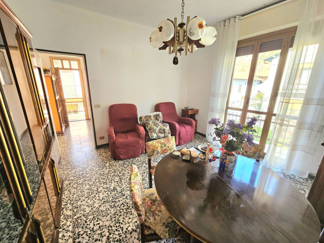 Casa singola in vendita a Laveno-Mombello