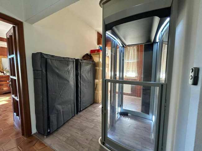 Villa in vendita a Follo