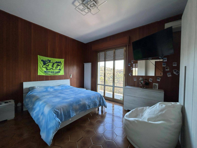 Villa in vendita a Follo