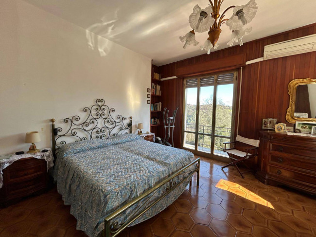 Villa in vendita a Follo