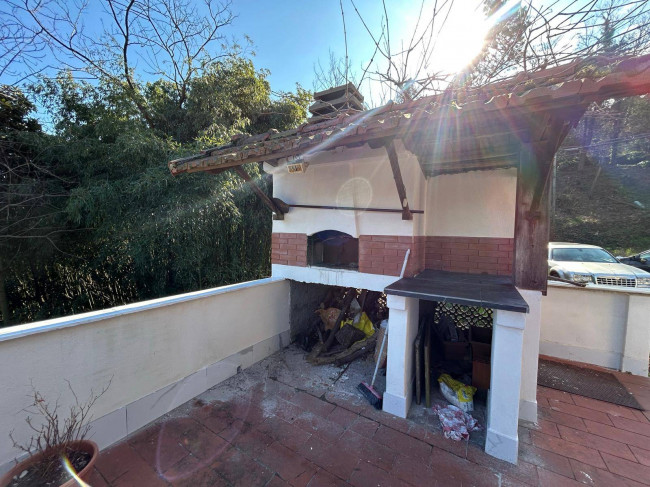 Villa in vendita a Follo