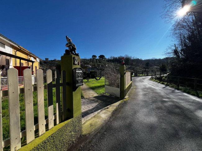 Casa singola in vendita a Vezzano Ligure