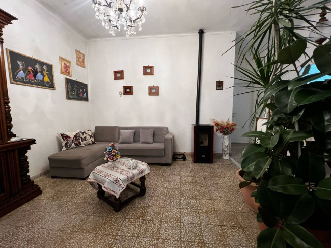 Casa singola in vendita a Vezzano Ligure