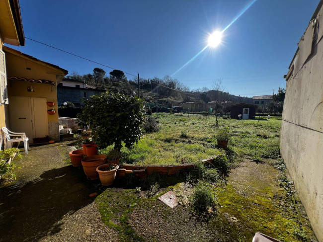 Casa singola in vendita a Vezzano Ligure