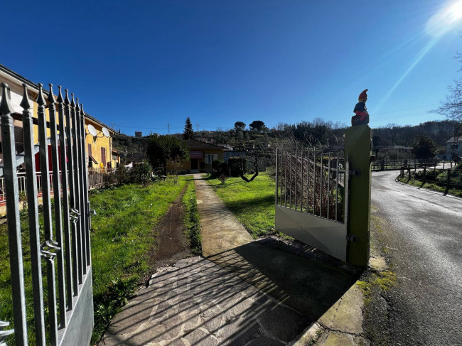 Casa singola in vendita a Vezzano Ligure