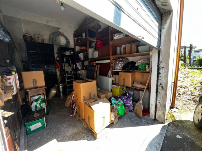 Bifamiliare in vendita a Vezzano Ligure