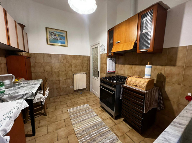 Bifamiliare in vendita a Vezzano Ligure