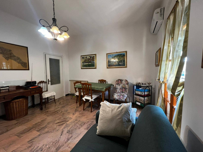 Bifamiliare in vendita a Vezzano Ligure