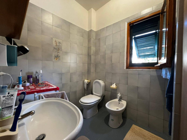 Bifamiliare in vendita a Vezzano Ligure