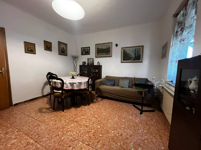 Bifamiliare in vendita a Vezzano Ligure