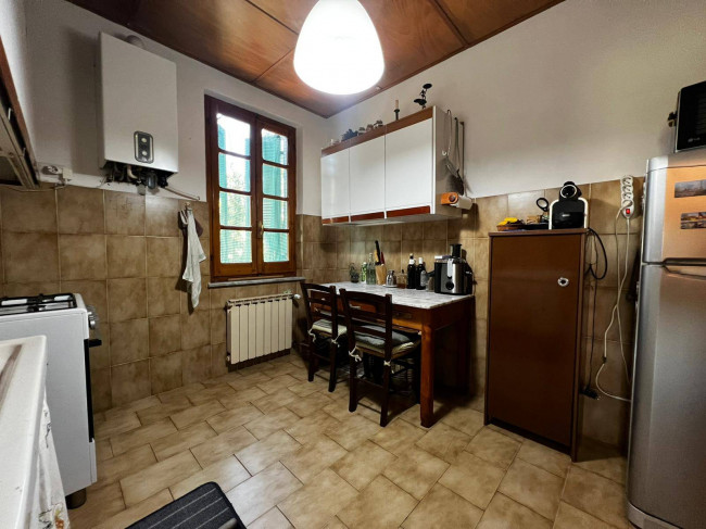 Bifamiliare in vendita a Vezzano Ligure