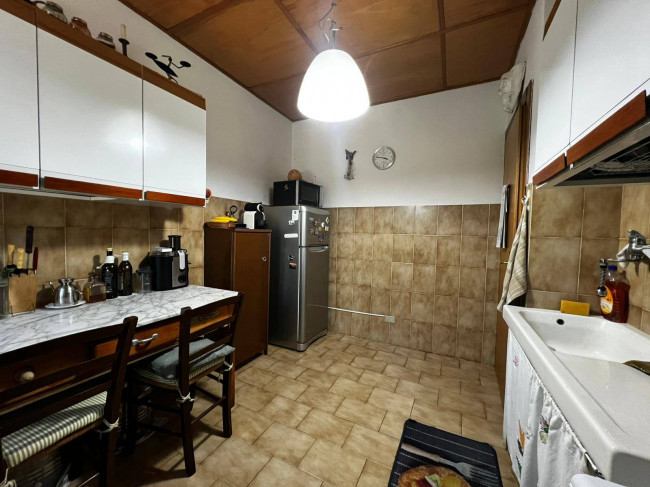 Bifamiliare in vendita a Vezzano Ligure