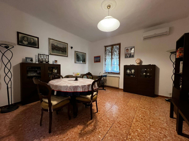 Bifamiliare in vendita a Vezzano Ligure