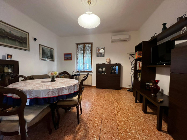 Bifamiliare in vendita a Vezzano Ligure