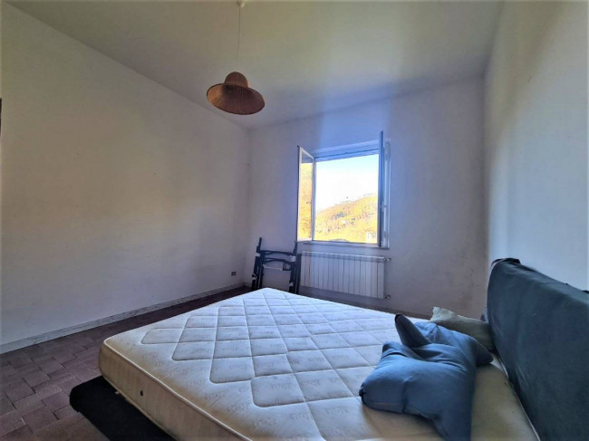 Villa in vendita a Calice al Cornoviglio