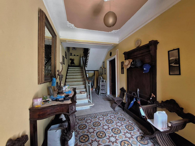 Villa in vendita a Calice al Cornoviglio
