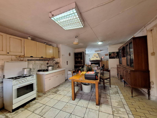 Villa in vendita a Calice al Cornoviglio