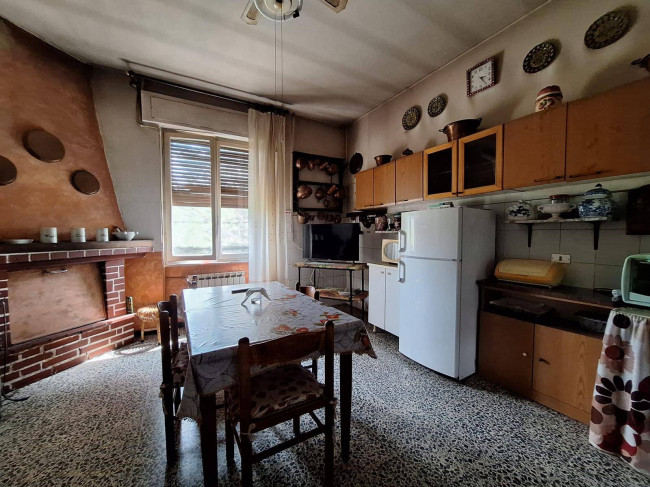 Villa in vendita a Calice al Cornoviglio