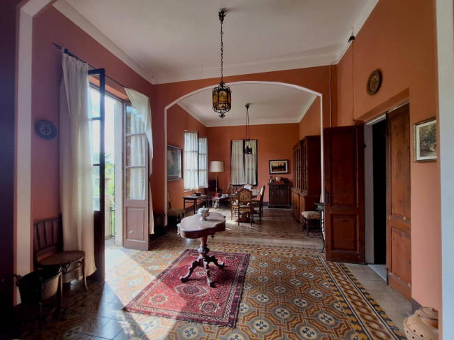 Villa in vendita a Calice al Cornoviglio