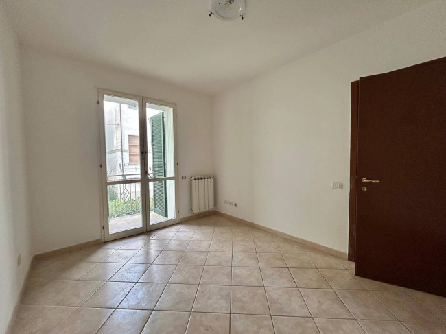 Appartamento in vendita a Follo