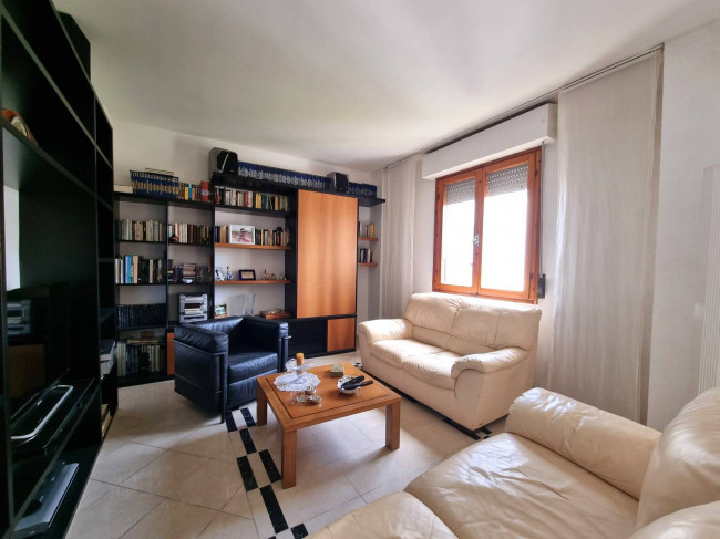 Appartamento in vendita a Carrara