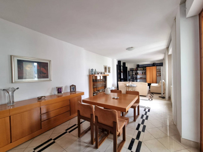 Appartamento in vendita a Carrara