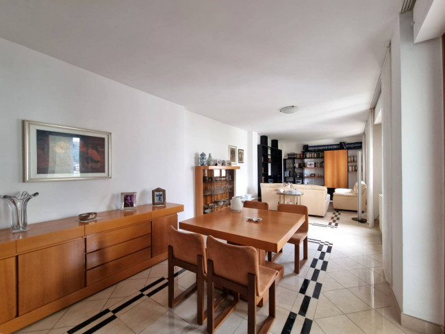 Appartamento in vendita a Carrara