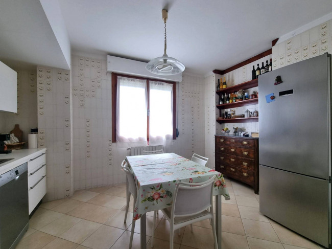 Appartamento in vendita a Carrara