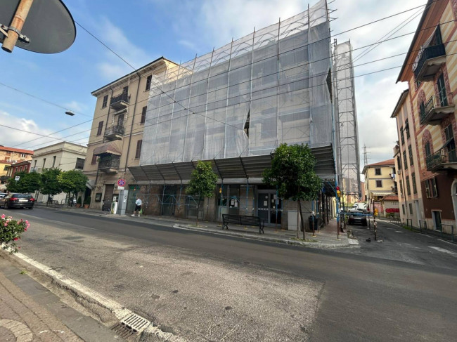 Locale commerciale in vendita a La Spezia