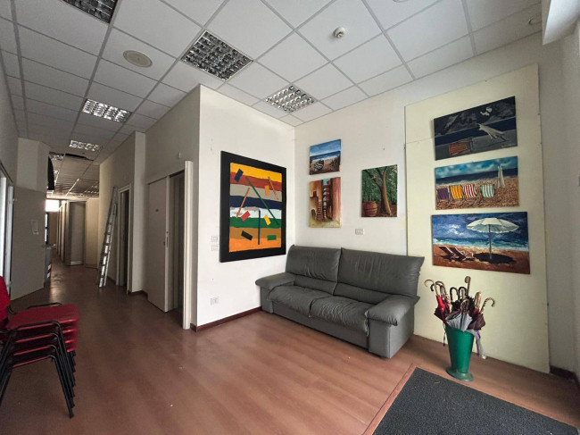 Locale commerciale in vendita a La Spezia