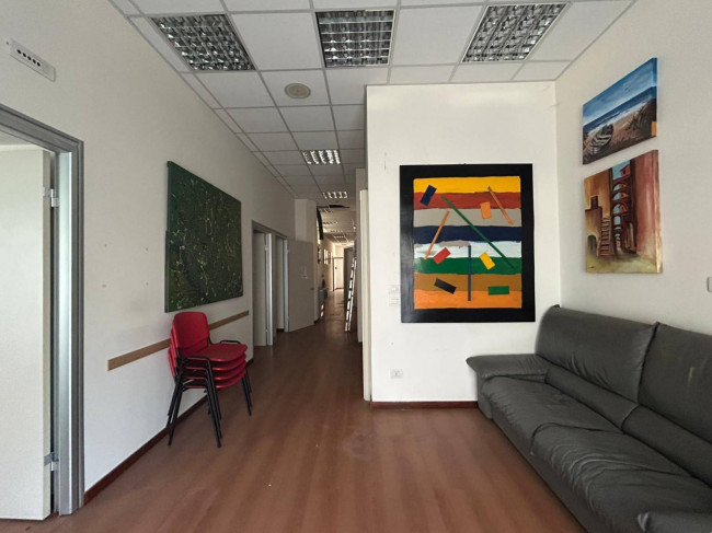 Locale commerciale in vendita a La Spezia