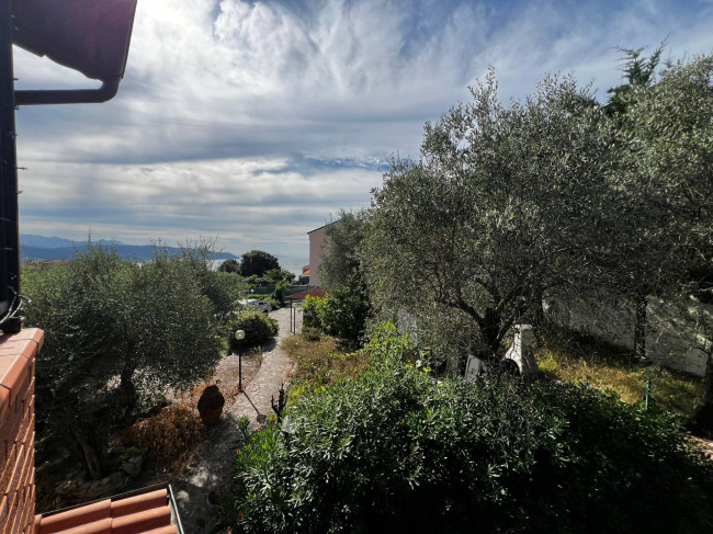 Bifamiliare in vendita a La Spezia