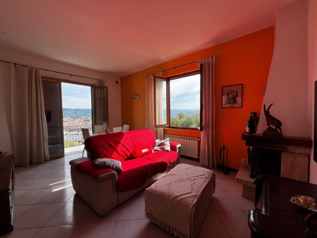 Bifamiliare in vendita a La Spezia