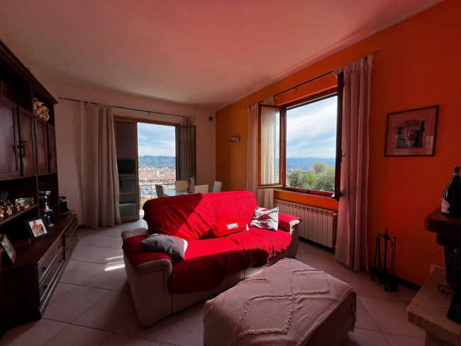 Bifamiliare in vendita a La Spezia