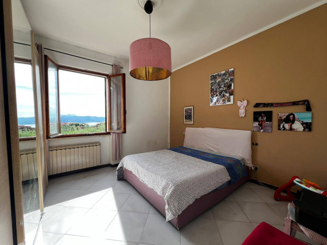 Bifamiliare in vendita a La Spezia