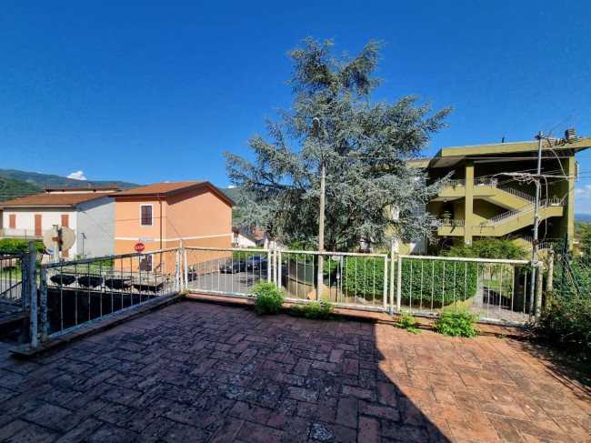 Casa singola in vendita a Follo