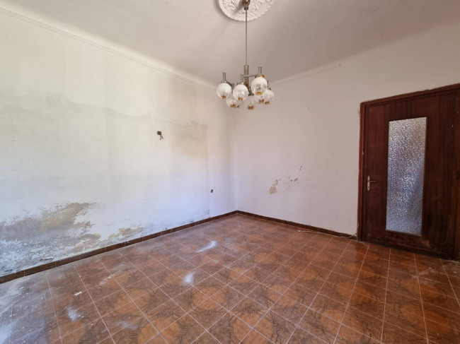 Casa singola in vendita a Follo