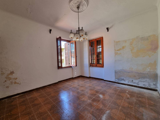 Casa singola in vendita a Follo