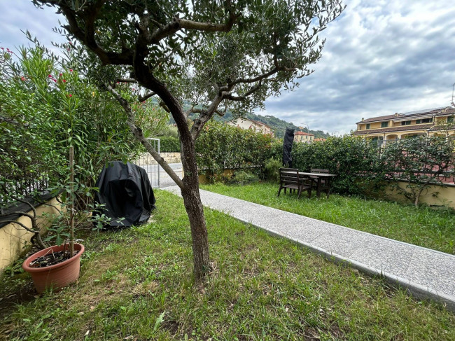 Villette a schiera in affitto a Aulla