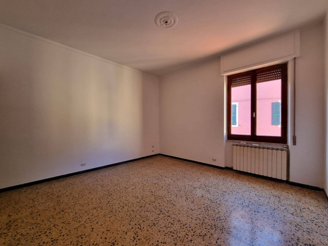 Appartamento in vendita a Follo