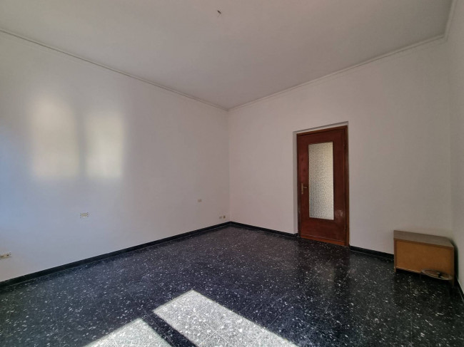 Appartamento in vendita a Follo