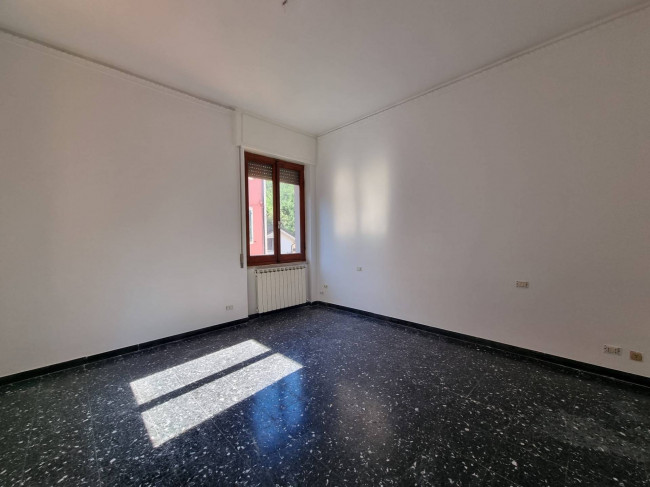 Appartamento in vendita a Follo