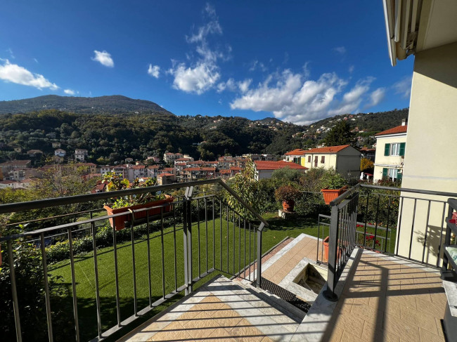 Villette a schiera in vendita a La Spezia