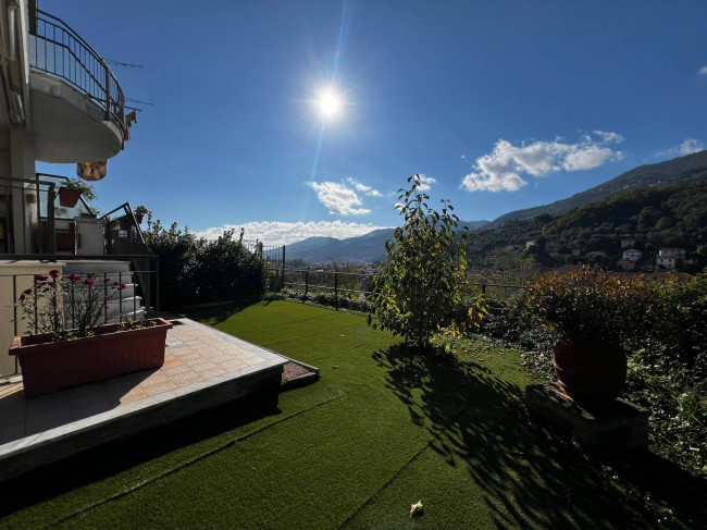 Villette a schiera in vendita a La Spezia