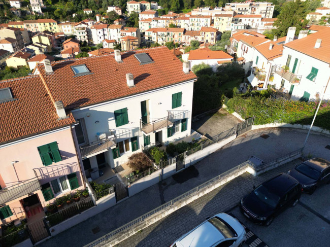 Villette a schiera in vendita a La Spezia