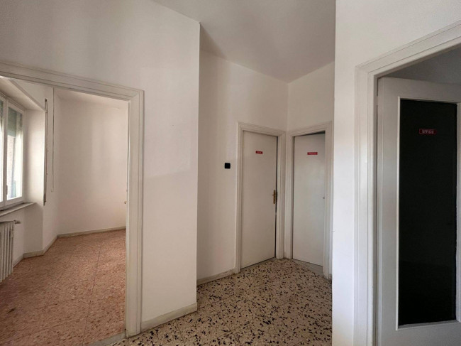 Studio/Ufficio in affitto a La Spezia